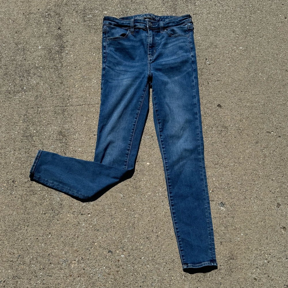 American Eagle Outfitters Blue Jeans